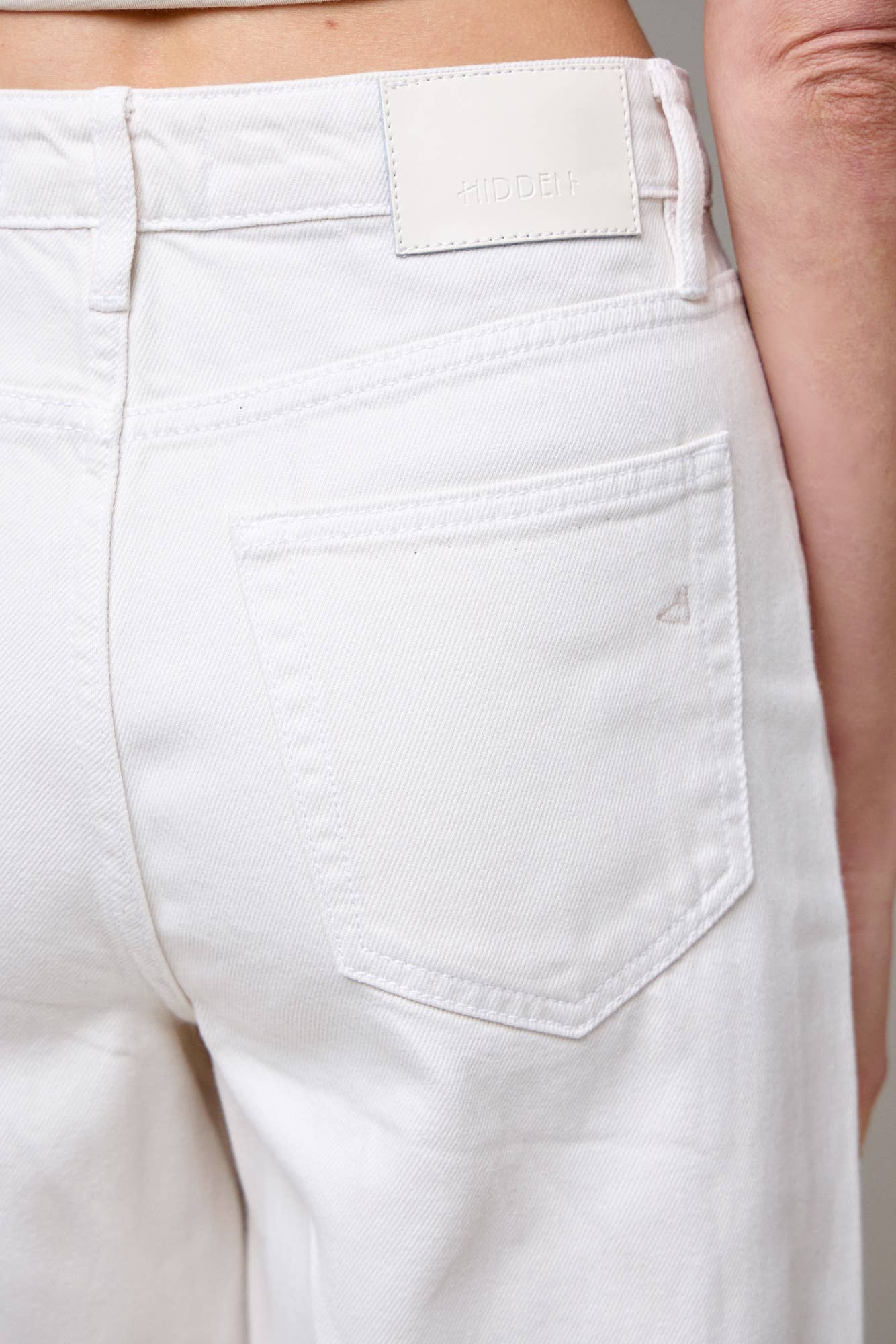 Hidden Jeans Sea Salt Wideleg
