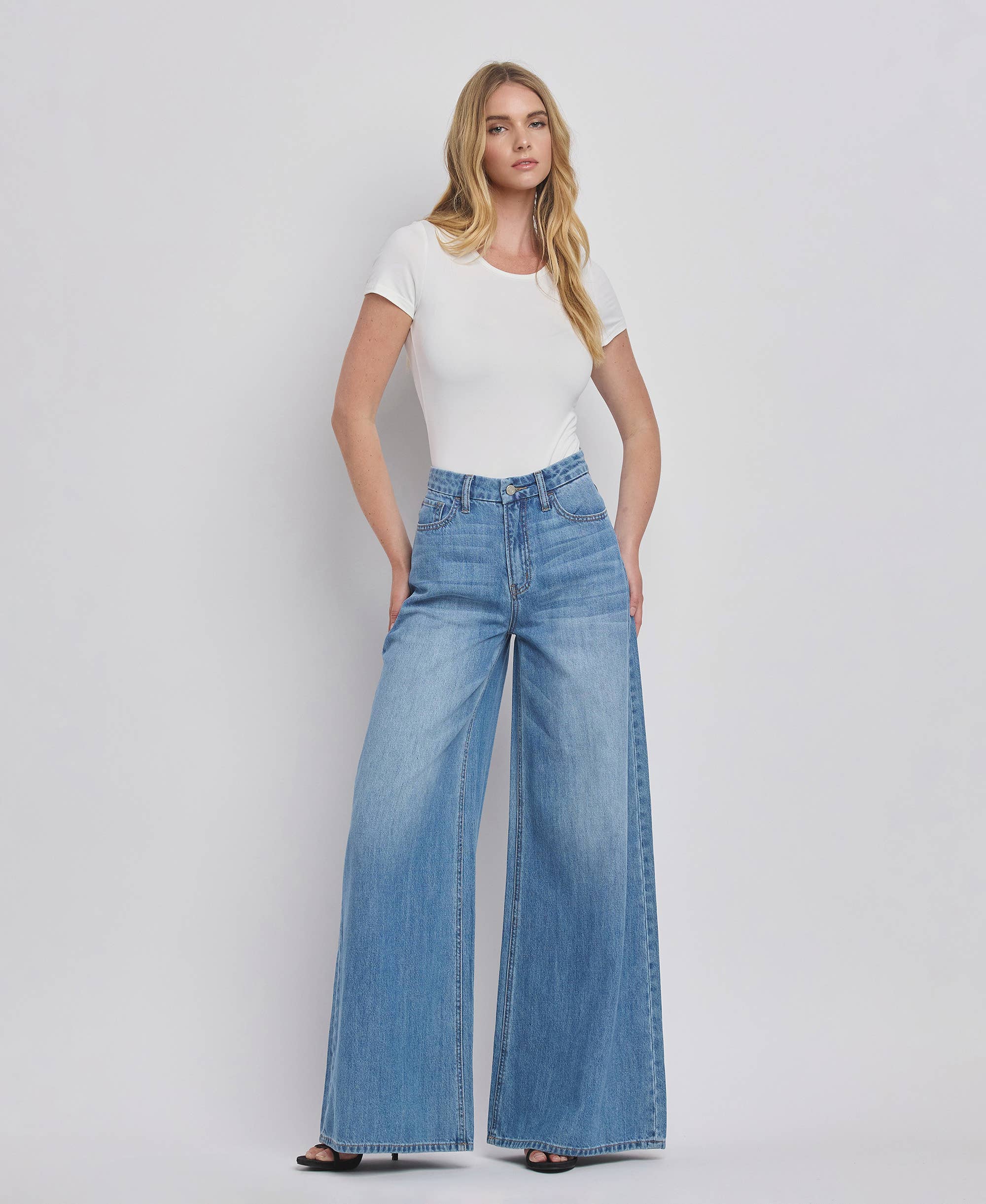 VERVET Wide Leg Jeans