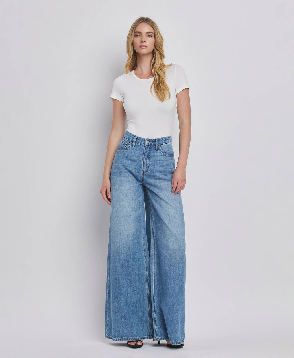 VERVET Wide Leg Jeans