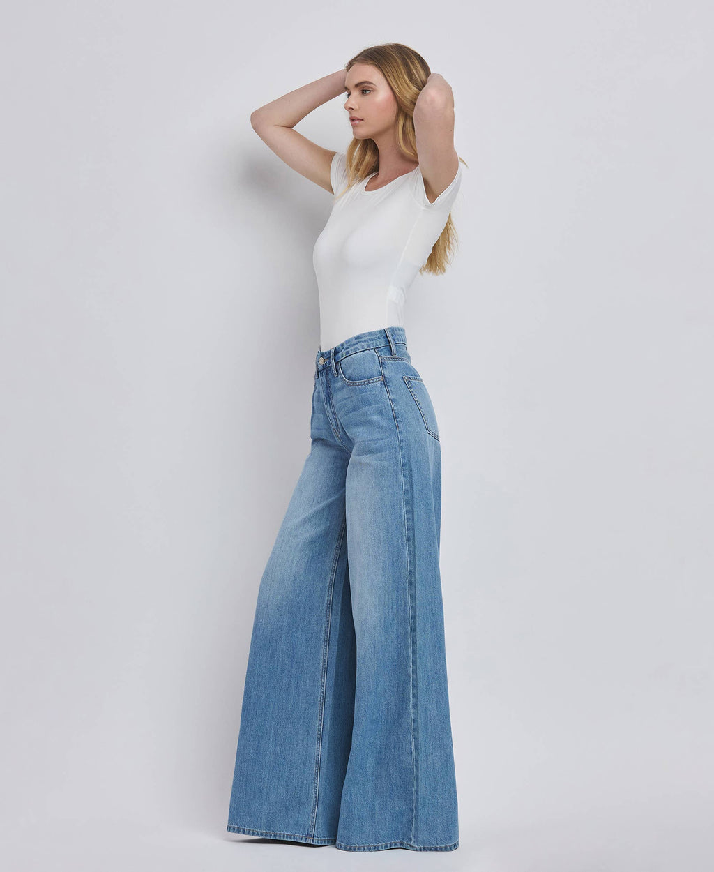 VERVET Wide Leg Jeans