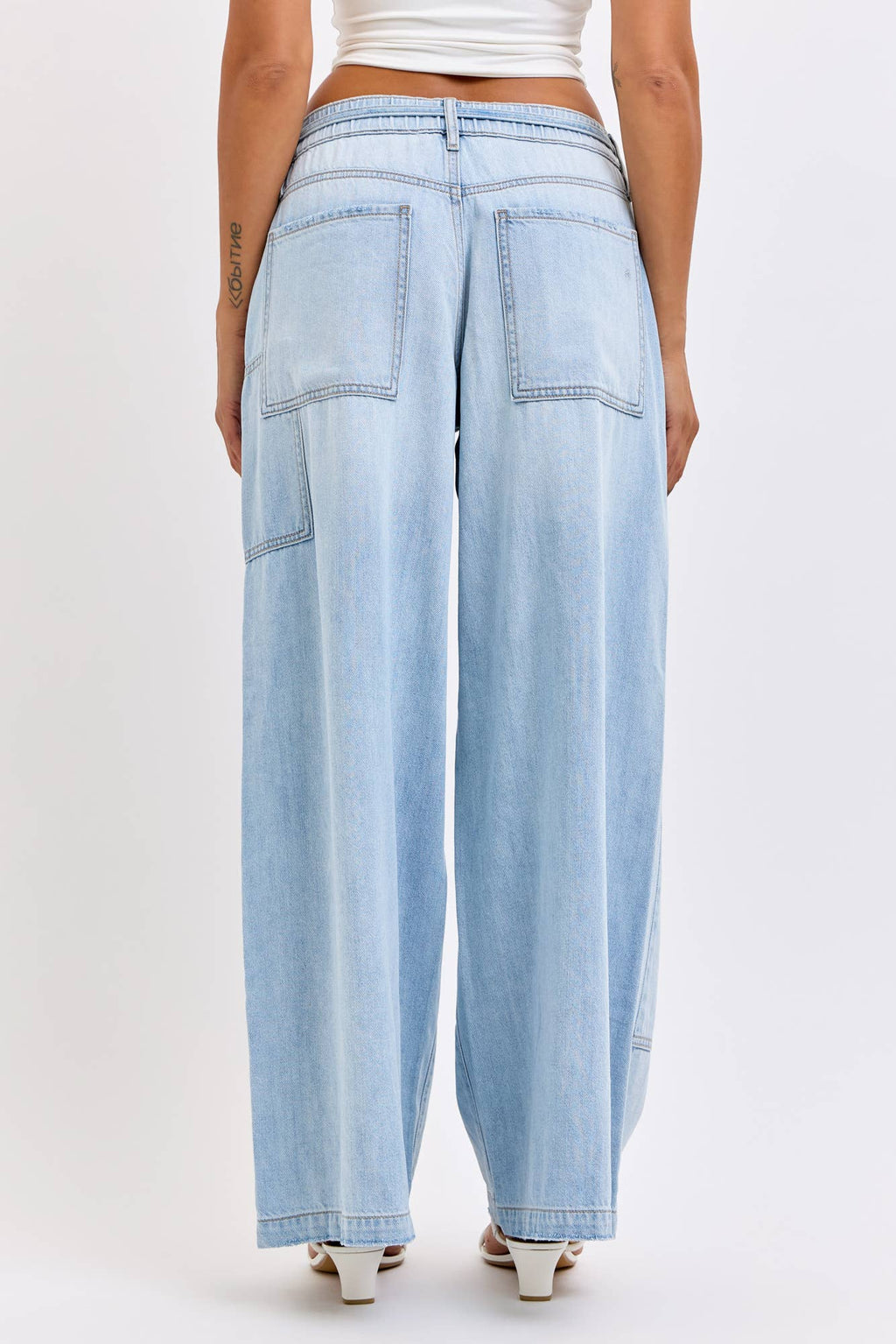 HIDDEN JEANS Medium Light Drawstring Utility Pocket Wideleg